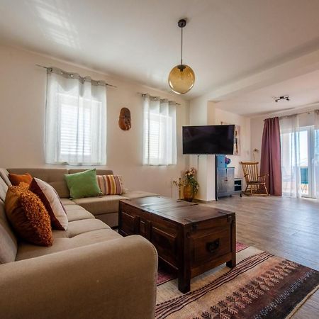 Apartman Paula Kastela Exterior photo